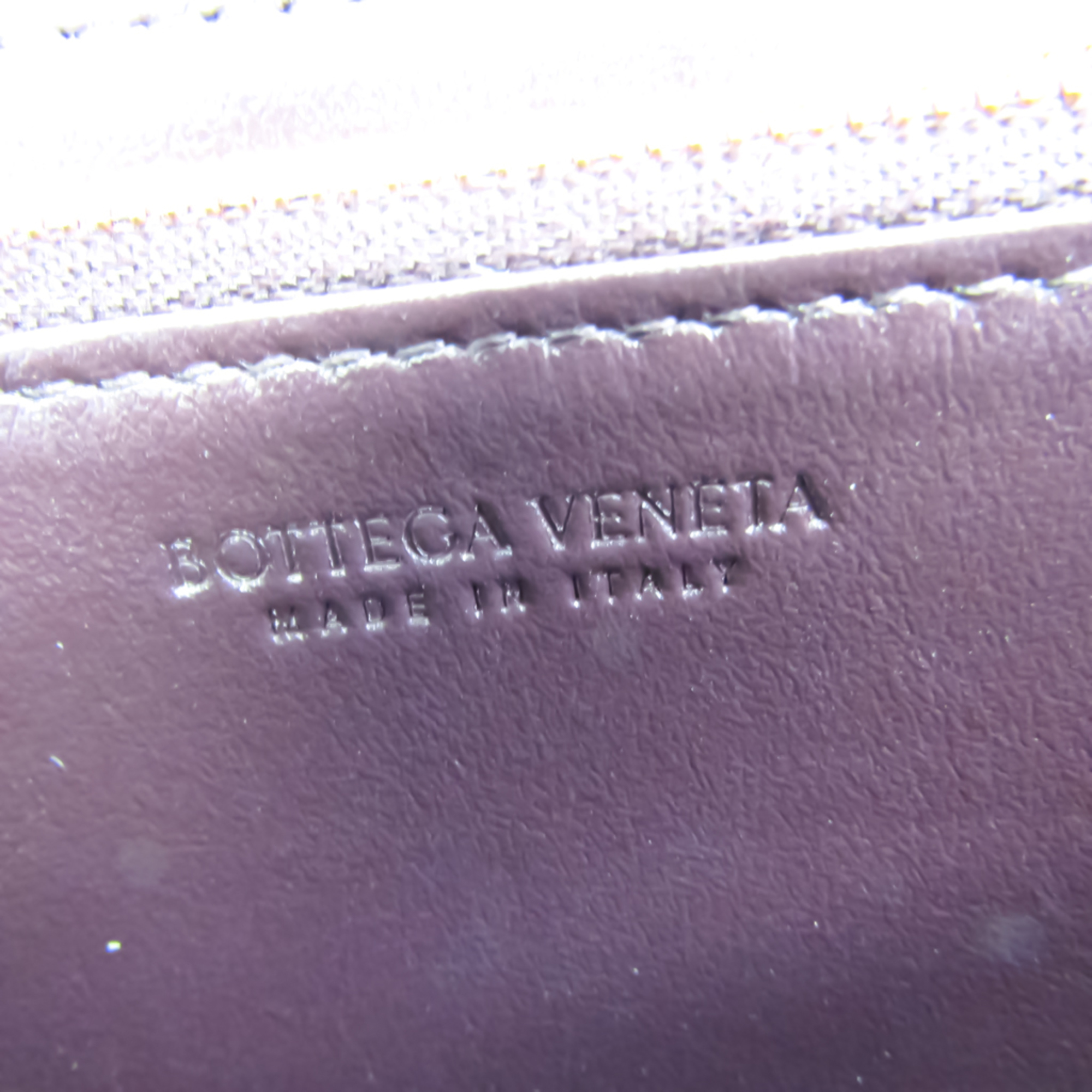 ボッテガ・ヴェネタ(Bottega Veneta) イントレチャート ユニセックス レザー 長財布（二つ折り） パープル
