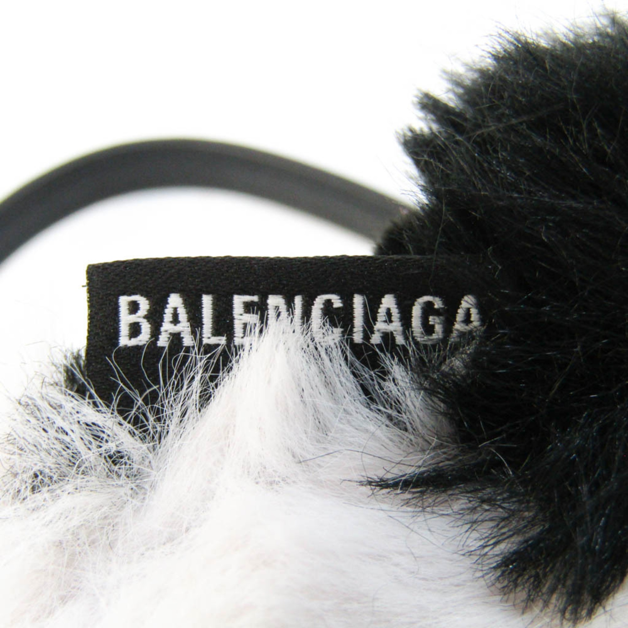 バレンシアガ(Balenciaga) レザー その他 ブラック,ホワイト FLUFFY PANDA AIRPODS CASE 661048