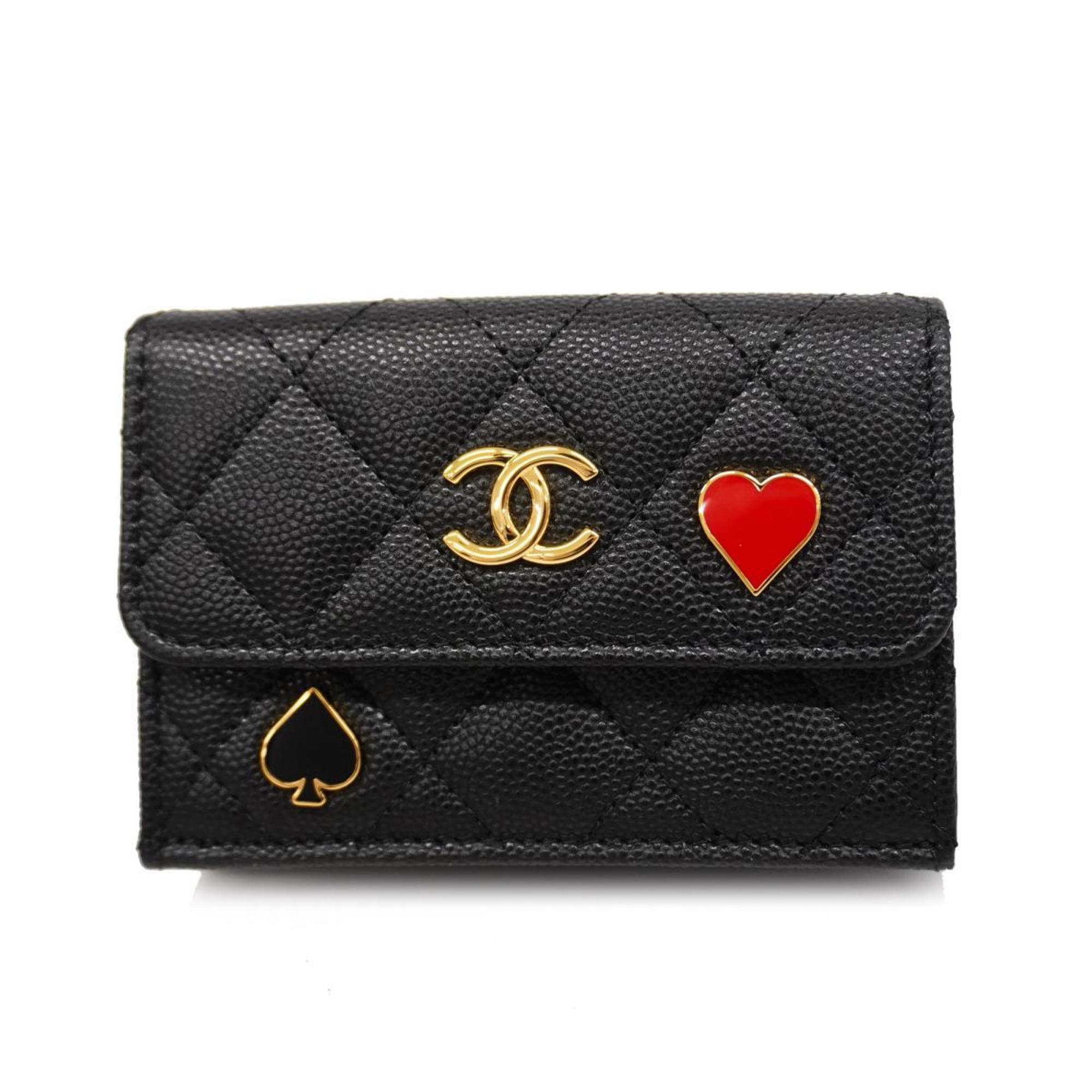 シャネル(Chanel) シャネル 三つ折り財布 マトラッセ キャビアスキン