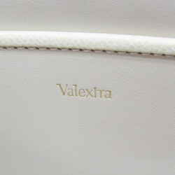 ヴァレクストラ(Valextra) メンズ レザー クラッチバッグ クリーム