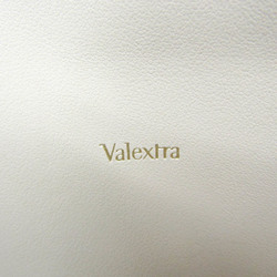 ヴァレクストラ(Valextra) レディース レザー クラッチバッグ クリーム