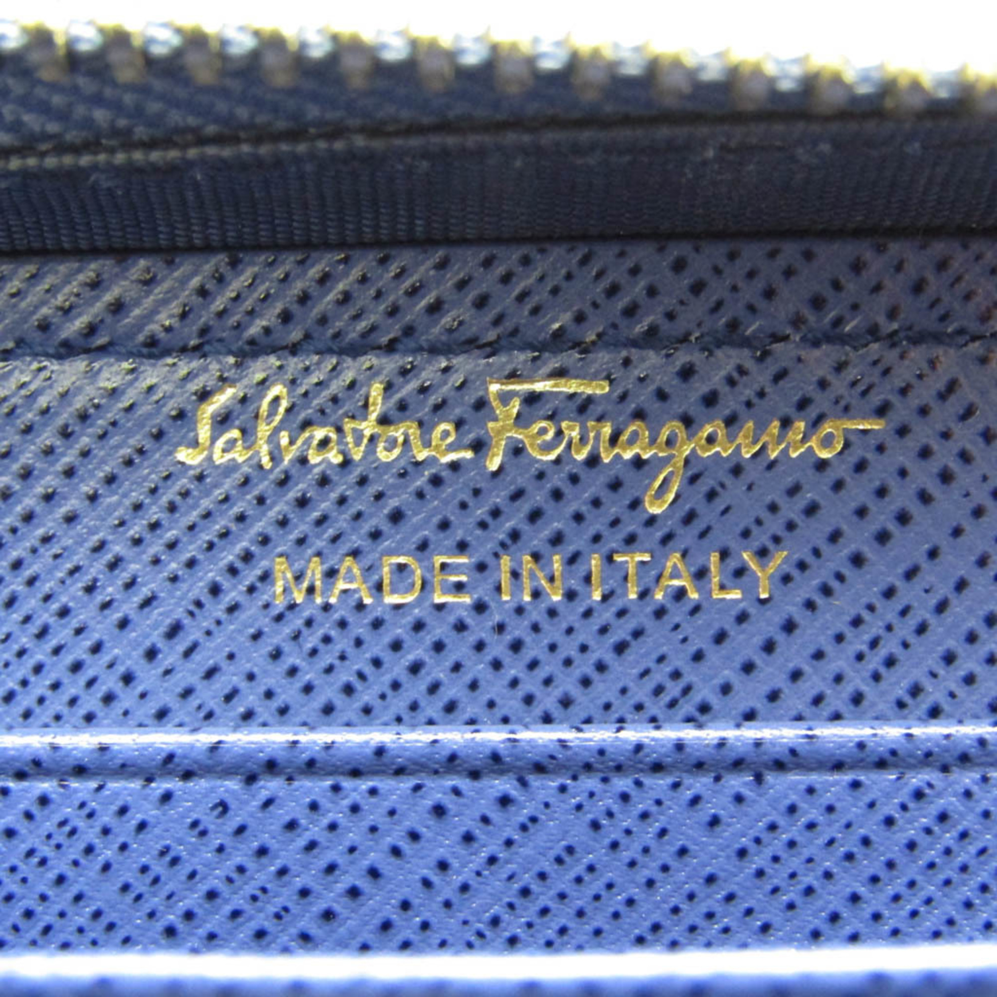 サルヴァトーレ・フェラガモ(Salvatore Ferragamo) ガンチーニ KB-22 B742 レディース レザー 長財布（二つ折り） パープルブルー
