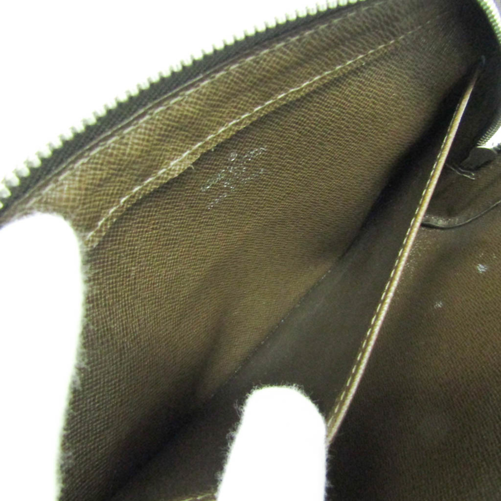 ルイ・ヴィトン(Louis Vuitton) タイガ バイカル M30188 メンズ