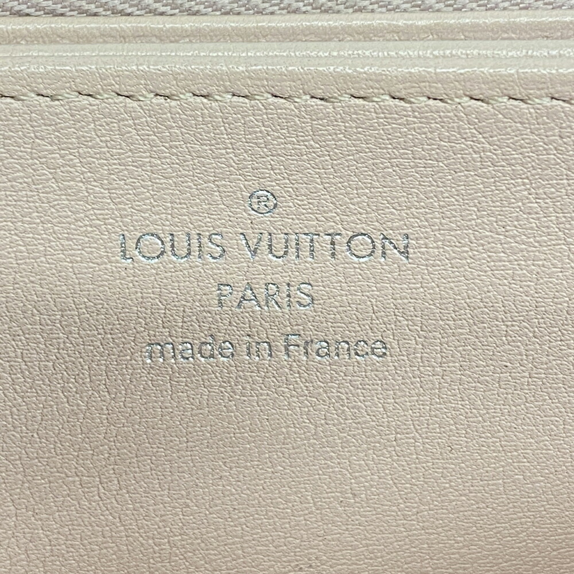 ルイ・ヴィトン(Louis Vuitton) ルイ・ヴィトン 長財布 マヒナ ジッピーウォレット M61868 マグノリアレディース