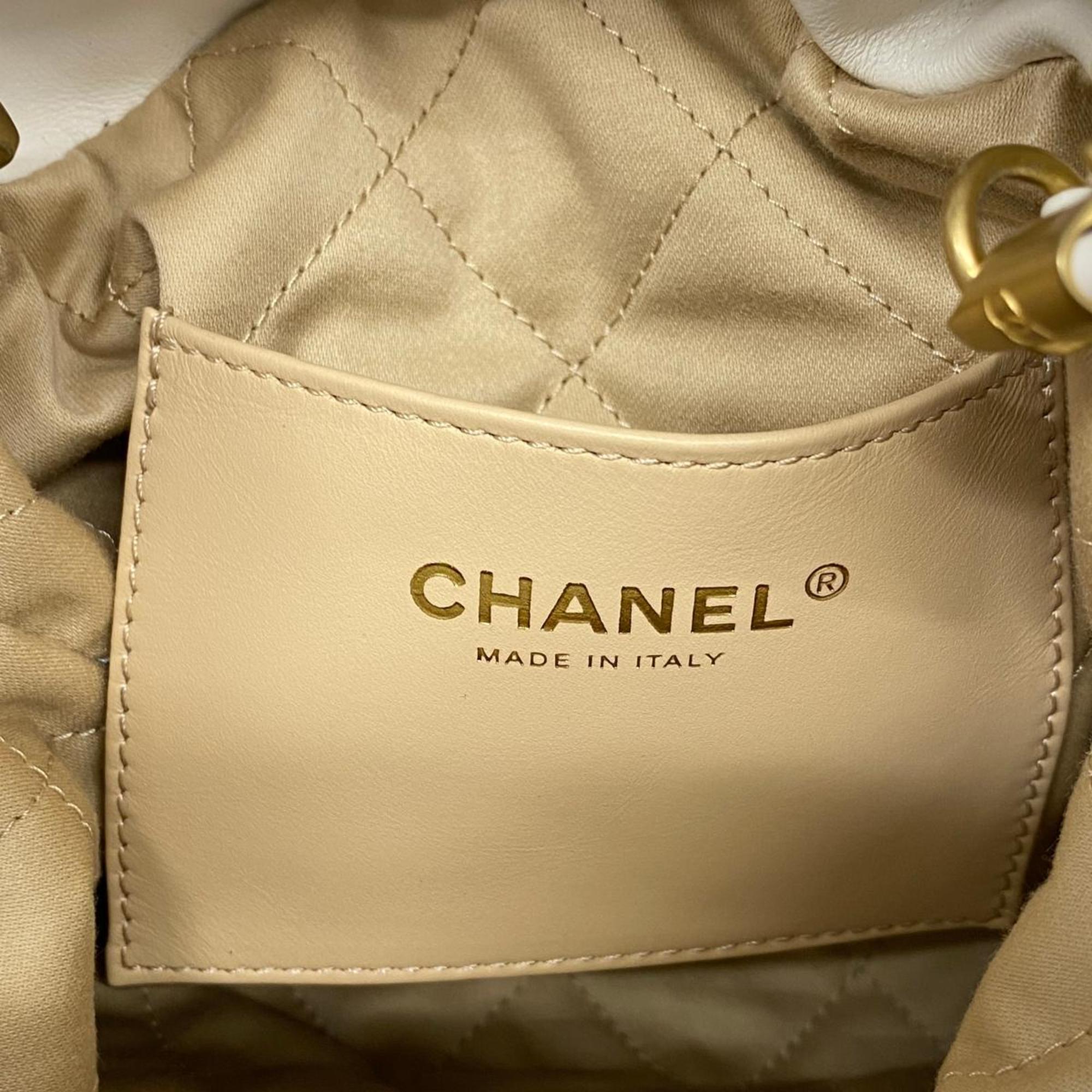 シャネル(Chanel) シャネル ハンドバッグ シャネル22 チェーンショルダー レザー ホワイト   レディース