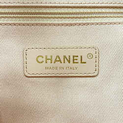 シャネル(Chanel) シャネル トートバッグ マトラッセ ラムスキン レザー ホワイト  レディース
