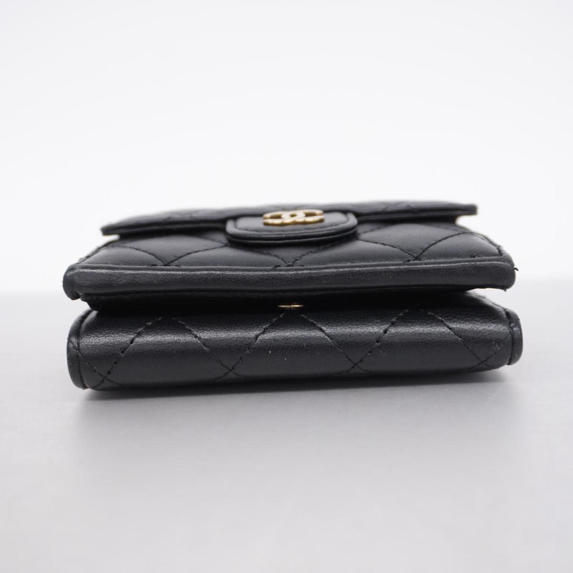 シャネル(Chanel) シャネル 三つ折り財布 マトラッセ ラムスキン 