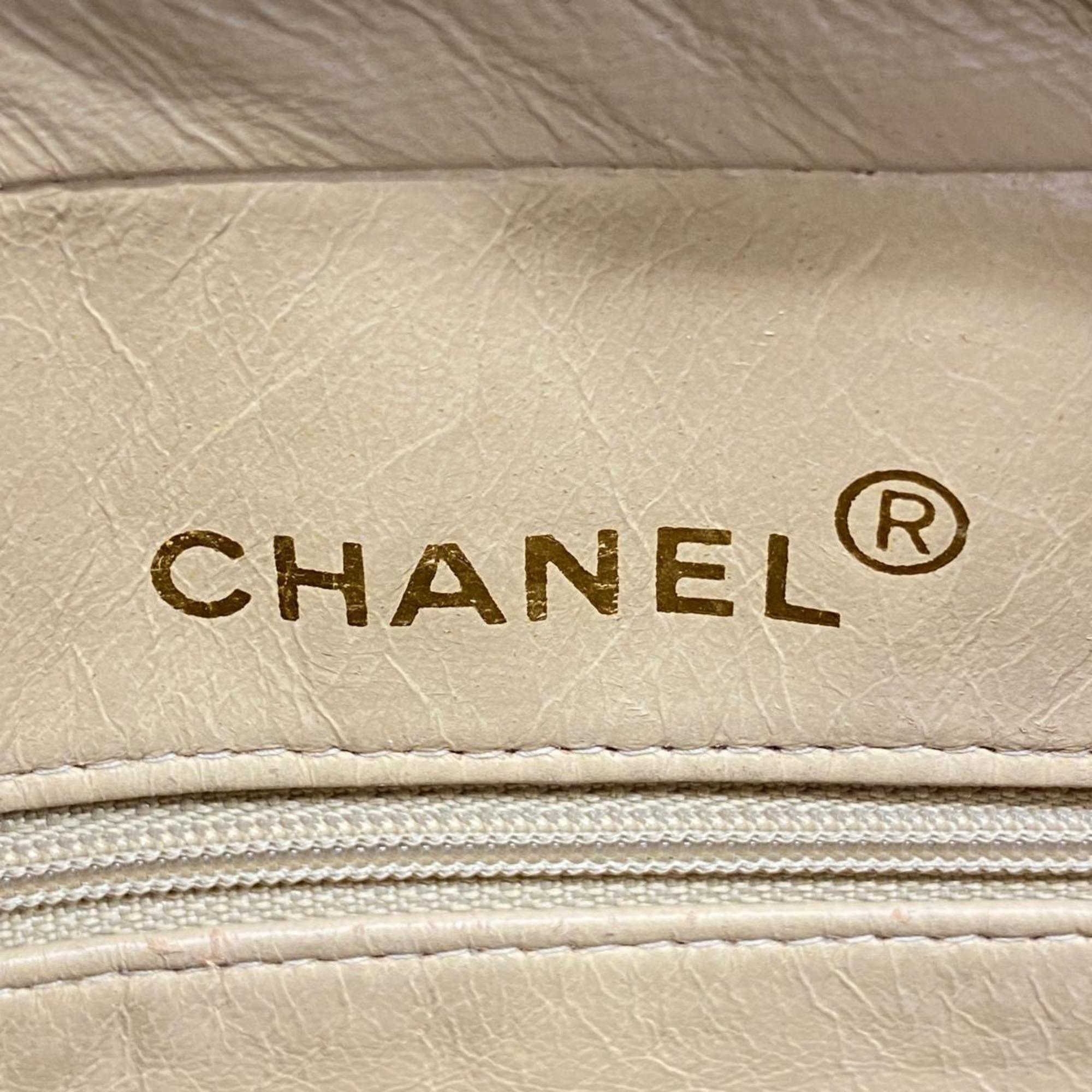 シャネル(Chanel) シャネル ショルダーバッグ マトラッセ 付きショルダー ラムスキン ベージュ   レディース