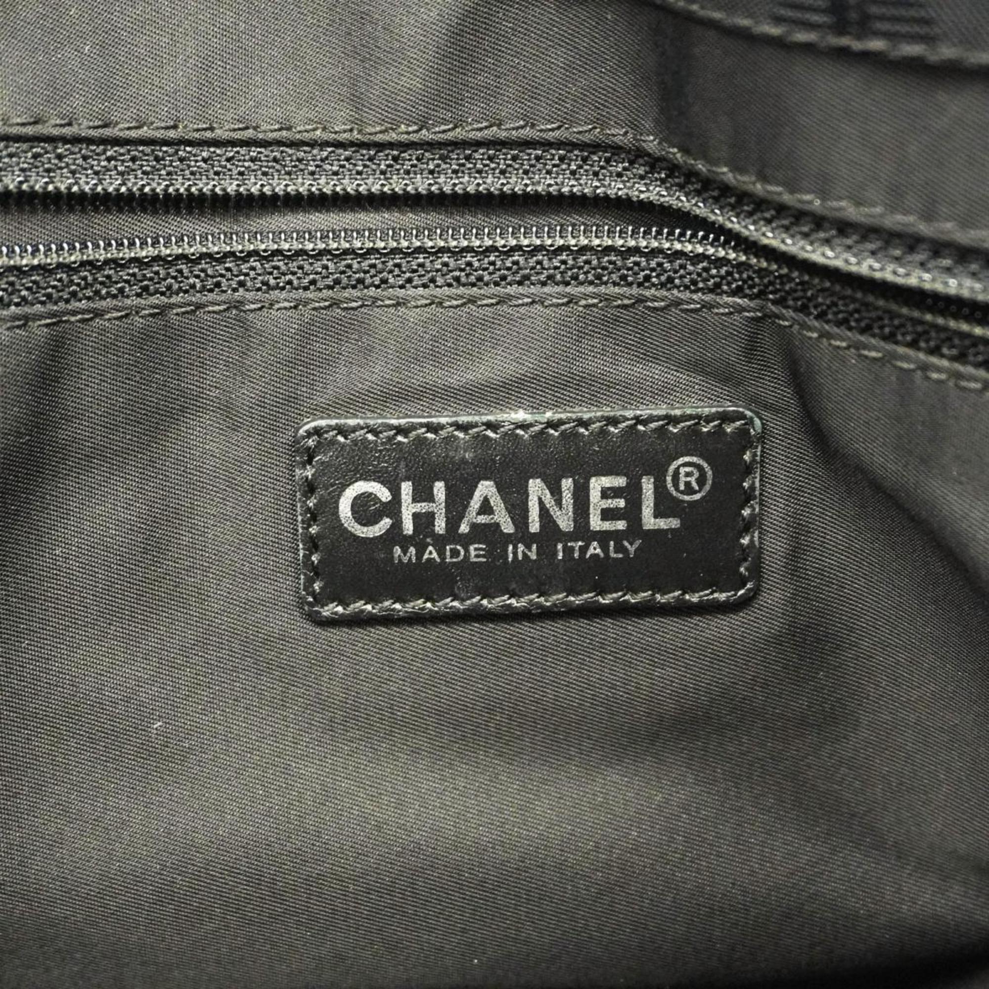 シャネル(Chanel) シャネル トートバッグ ニュートラベル ナイロン ブラック レディース
