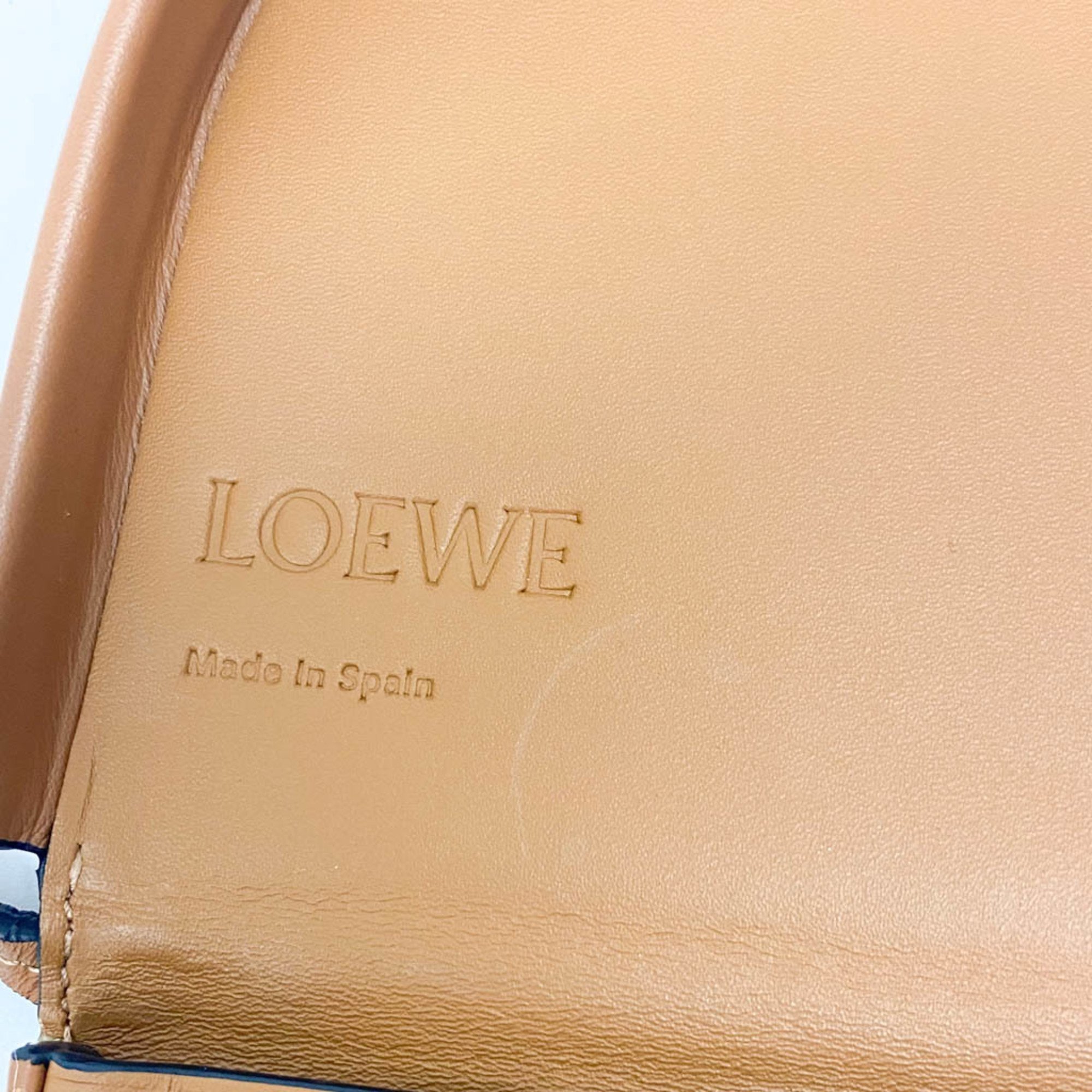 ロエベ(Loewe) ヒールポーチ スモール レディース レザー ショルダーバッグ ブラウン