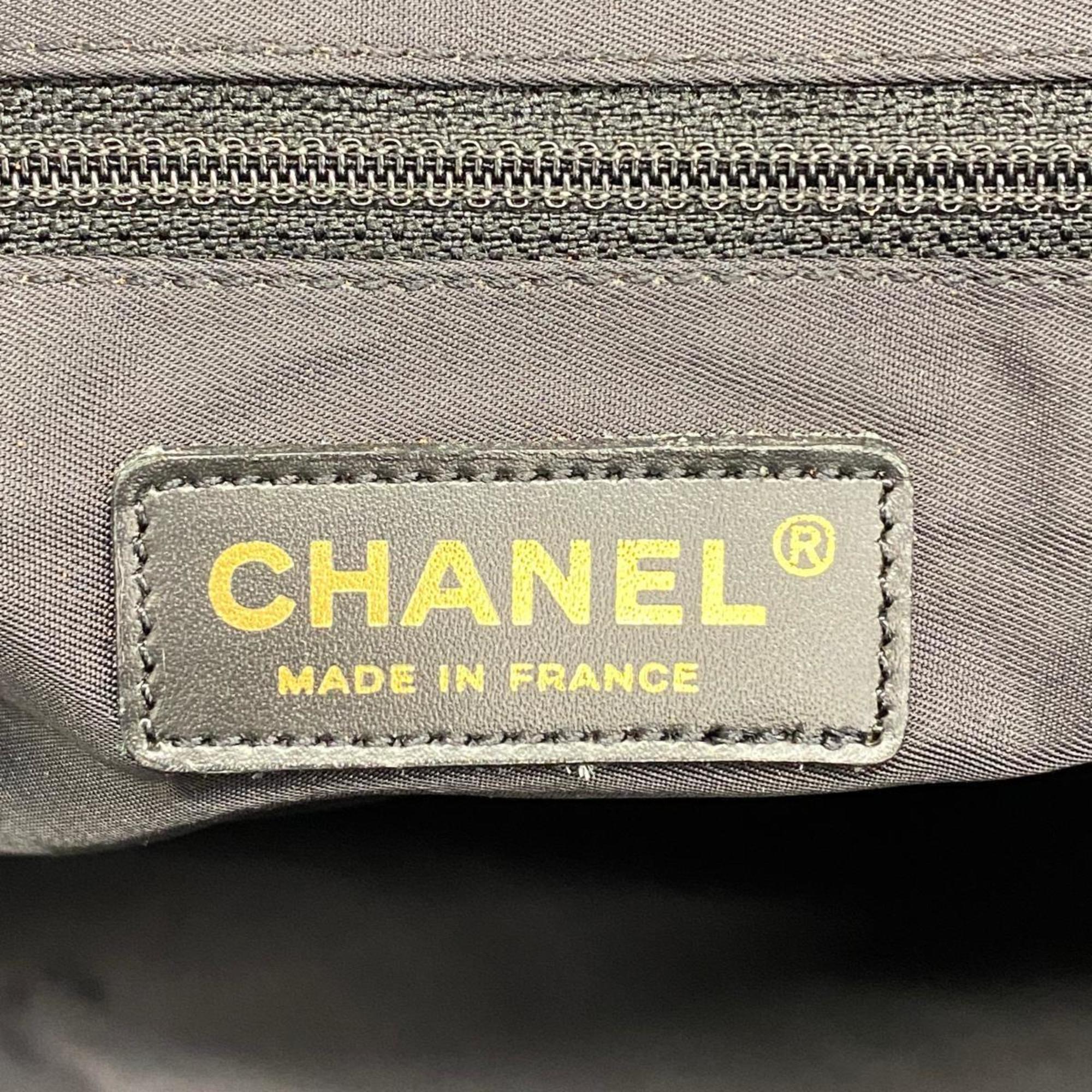 シャネル(Chanel) シャネル トートバッグ ニュートラベル ナイロン ブラック  レディース