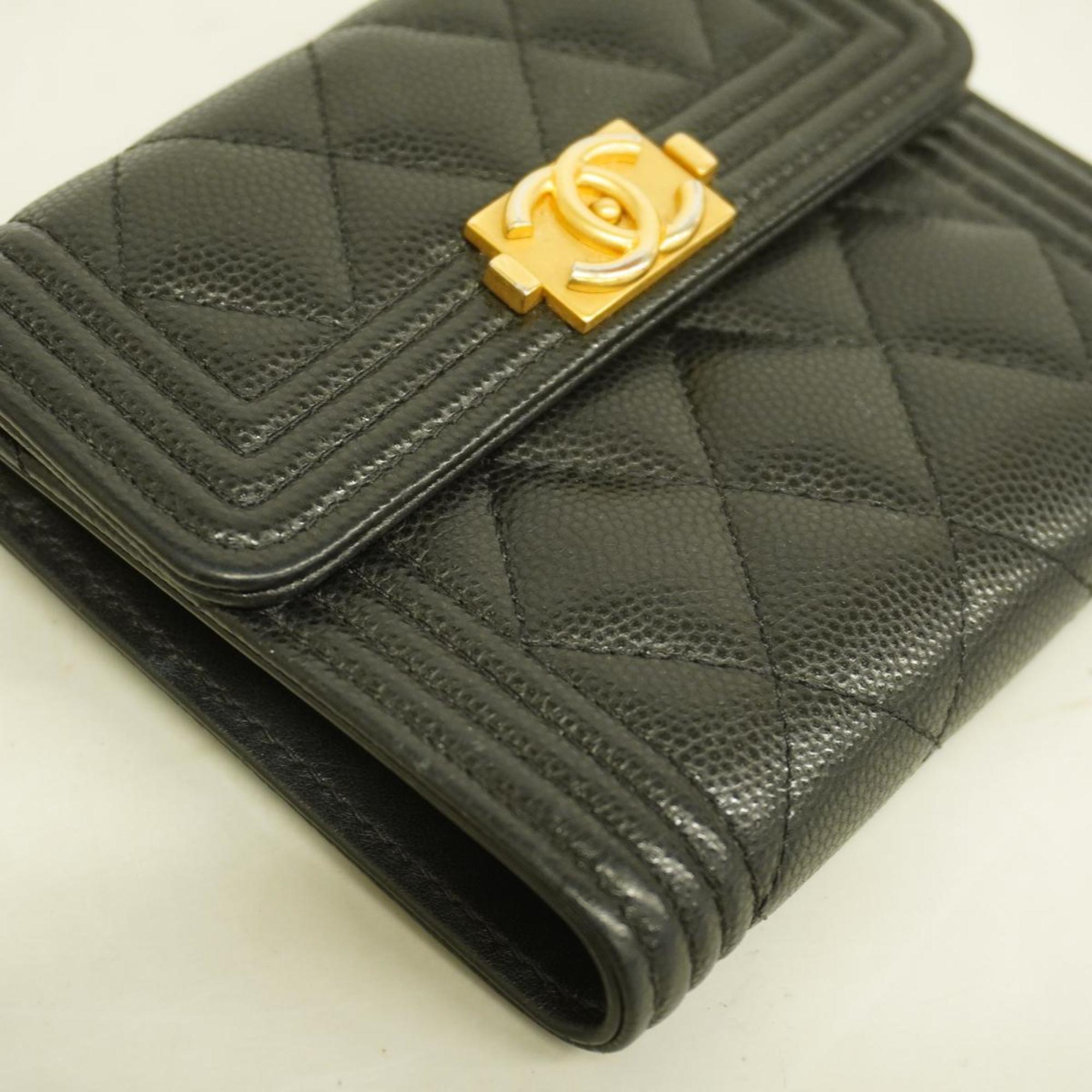 シャネル(Chanel) シャネル 三つ折り財布 ボーイシャネル キャビアスキン ブラック   レディース