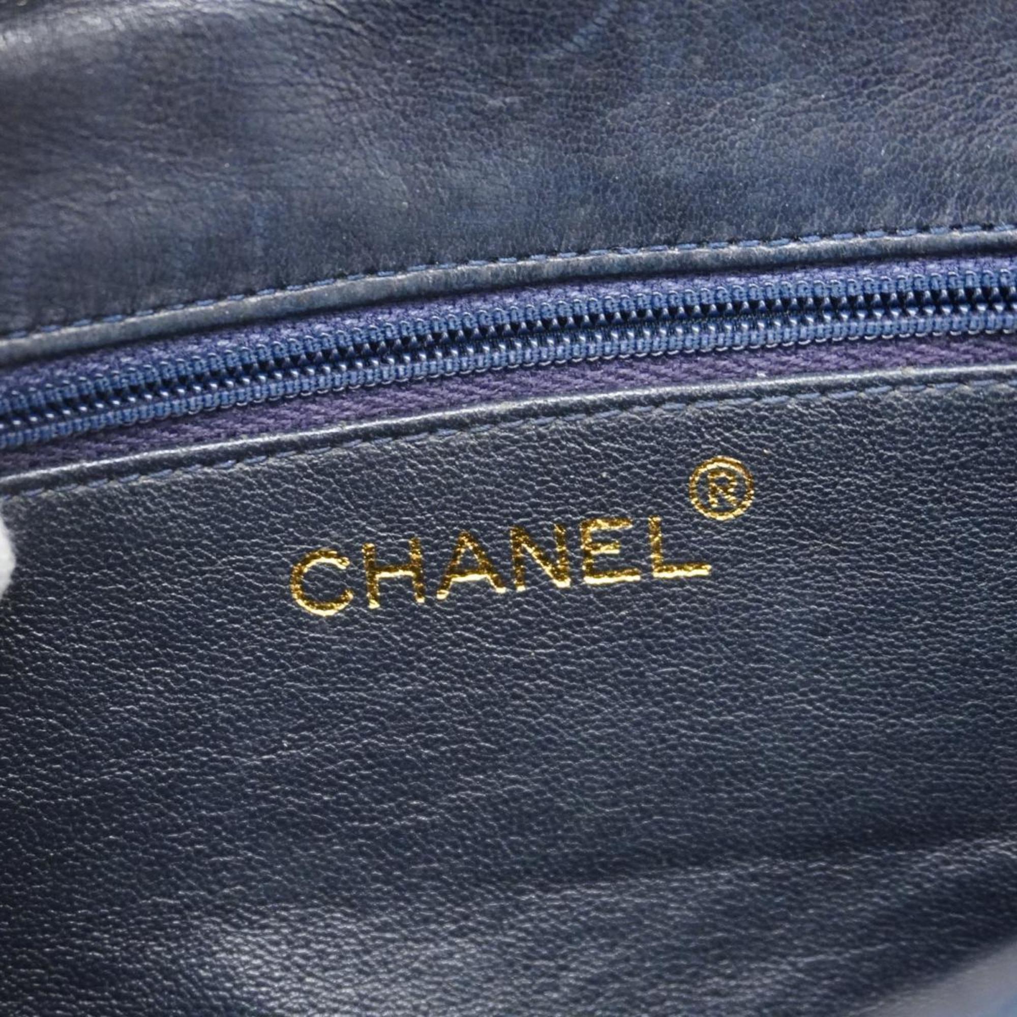 シャネル(Chanel) シャネル ショルダーバッグ マトラッセ 付きショルダー ラムスキン ネイビー   レディース