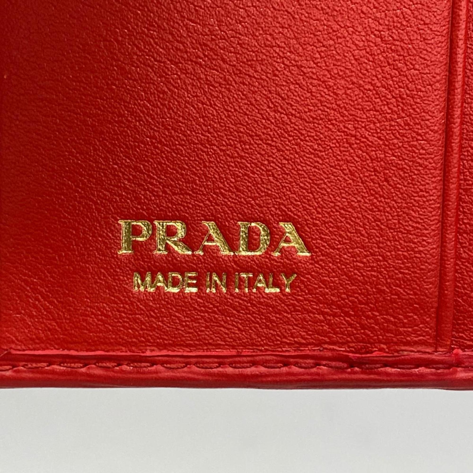 プラダ(Prada) プラダ 財布 ヴィッテロムーブ レザー レッド   レディース