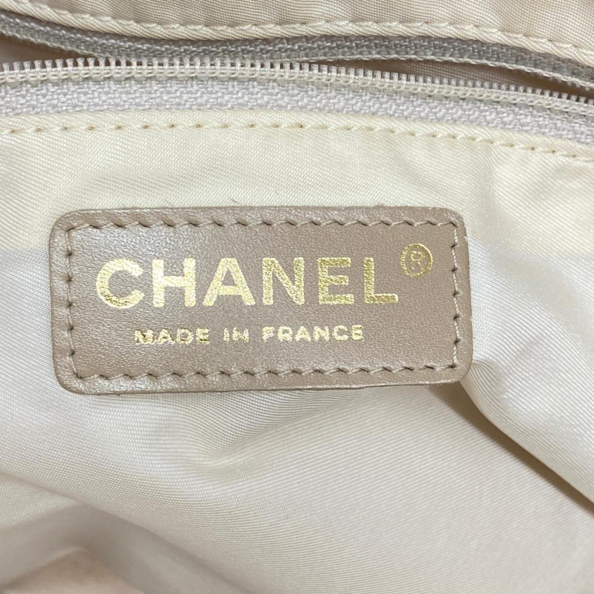 シャネル(Chanel) シャネル トートバッグ ニュートラベル ナイロン ベージュ シャンパン レディース