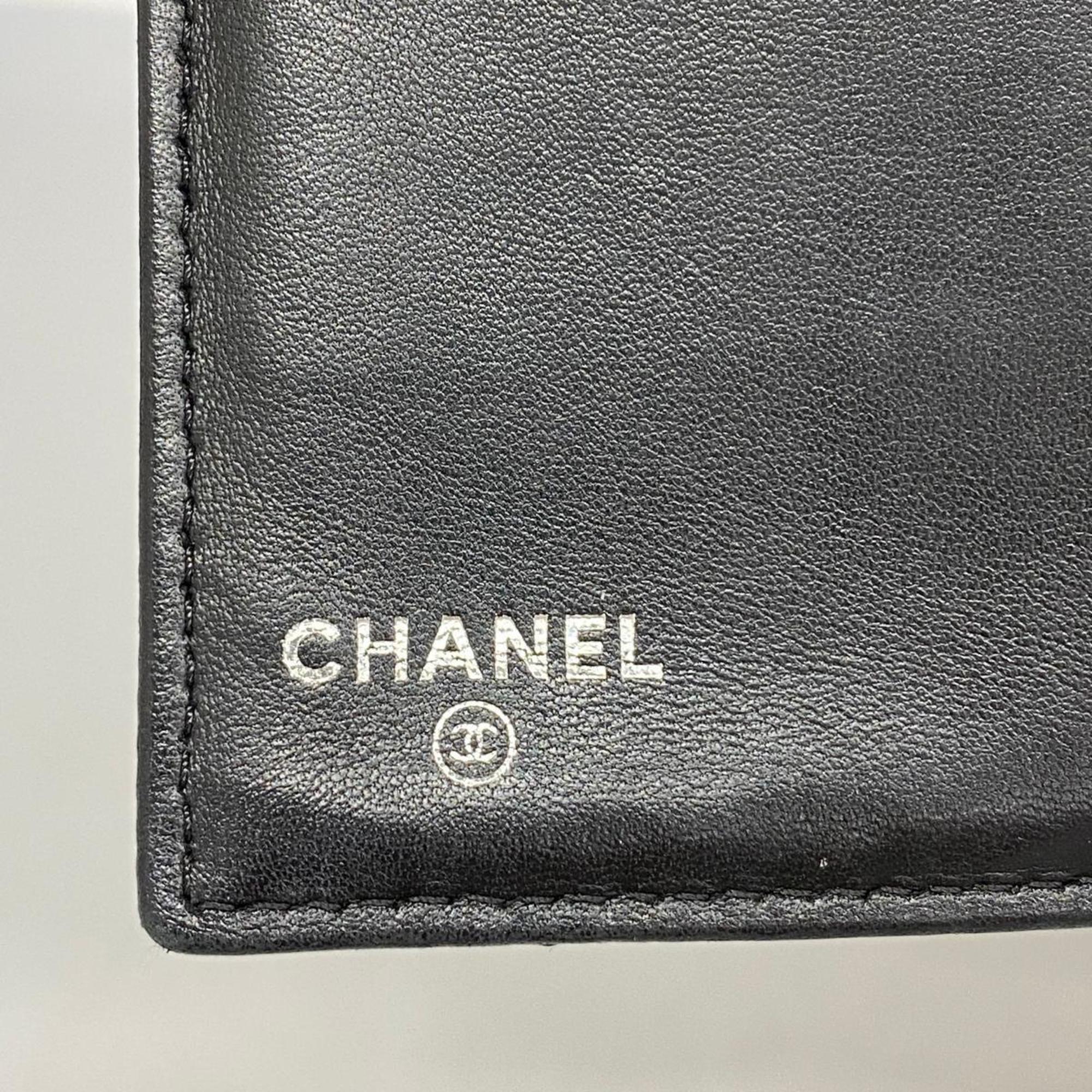 シャネル(Chanel) シャネル 三つ折り長財布 マトラッセ ラムスキン ブラック   レディース