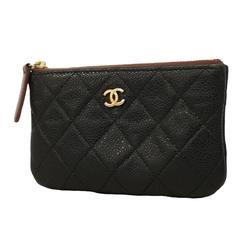 シャネル(Chanel) シャネル ポーチ マトラッセ キャビアスキン ブラック   レディース