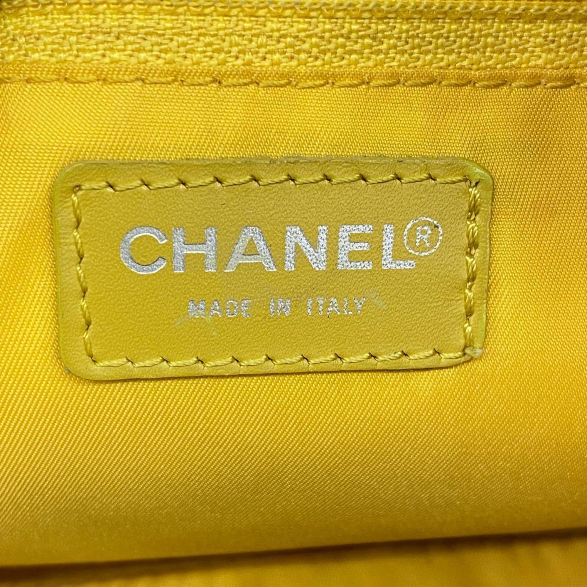 シャネル(Chanel) シャネル ショルダーバッグ ニュートラベル ナイロン イエロー   レディース