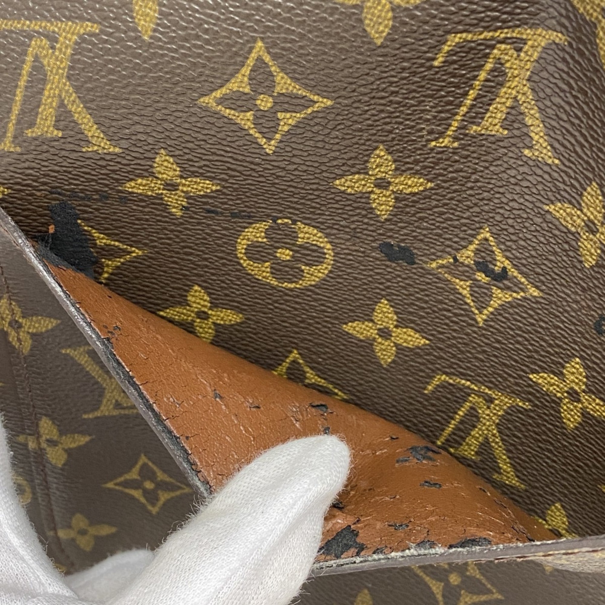 ルイ・ヴィトン(Louis Vuitton) ルイ・ヴィトン ショルダーバッグ モノグラム サンクルー M51242 ブラウンレディース