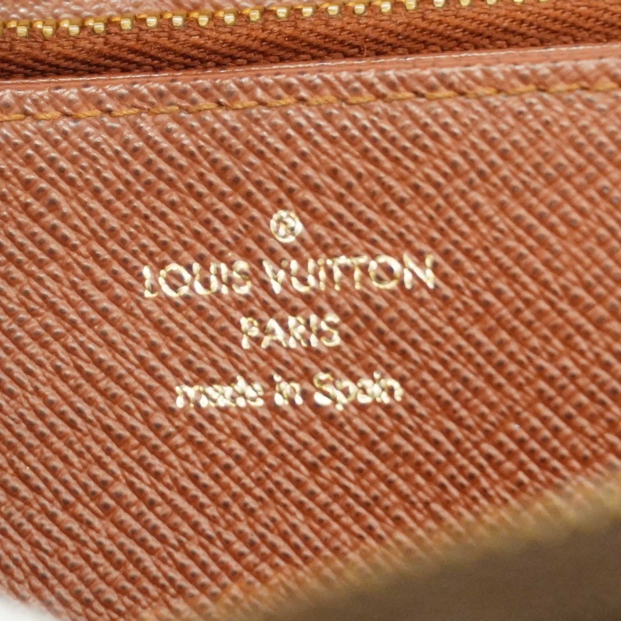 ルイ・ヴィトン(Louis Vuitton) ルイ・ヴィトン 長財布 モノグラム ジッピーウォレット M42616 ブラウンメンズ レディース