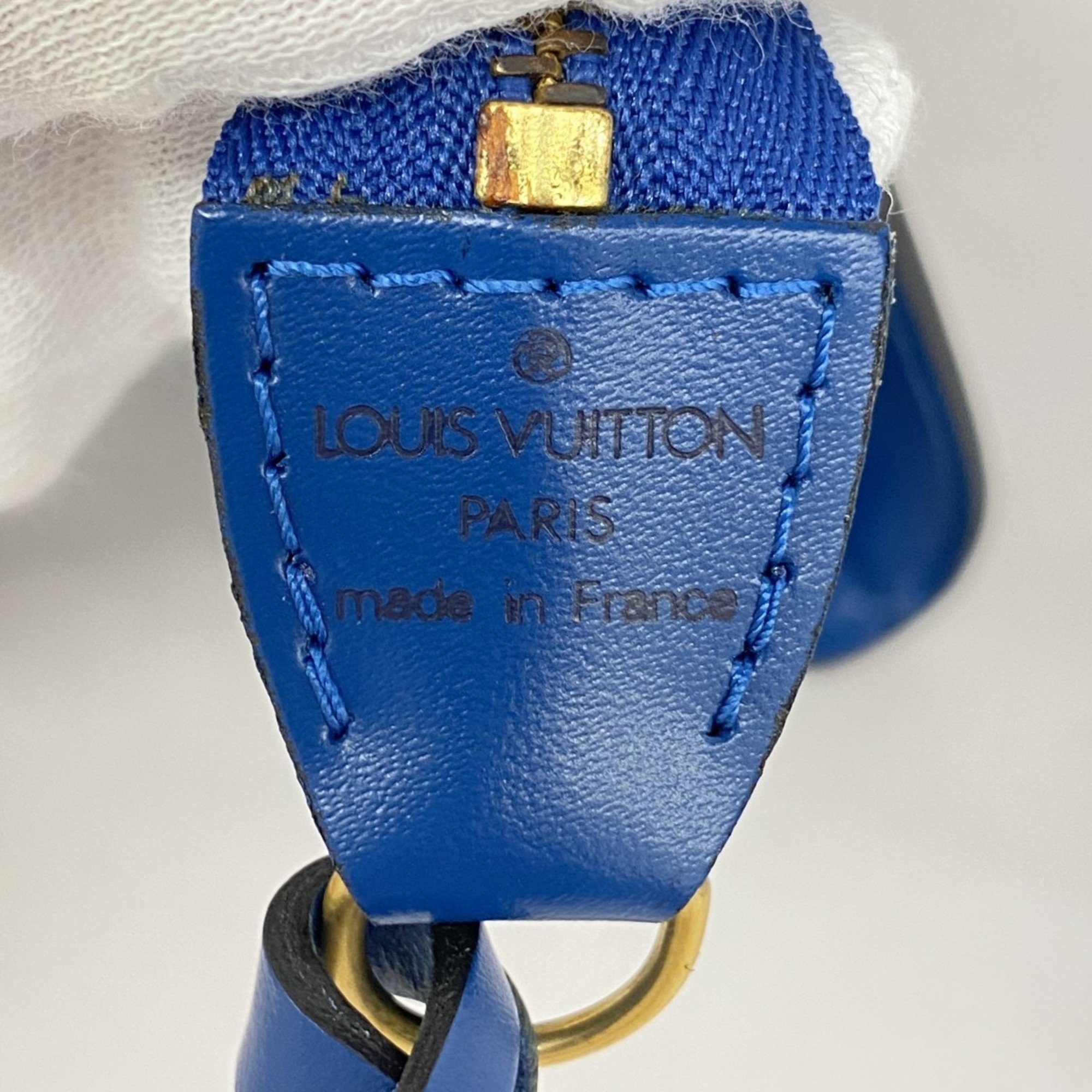 ルイ・ヴィトン(Louis Vuitton) ルイ・ヴィトン ポーチ エピ ポシェットアクセソワール M52955 トレドブルーレディース