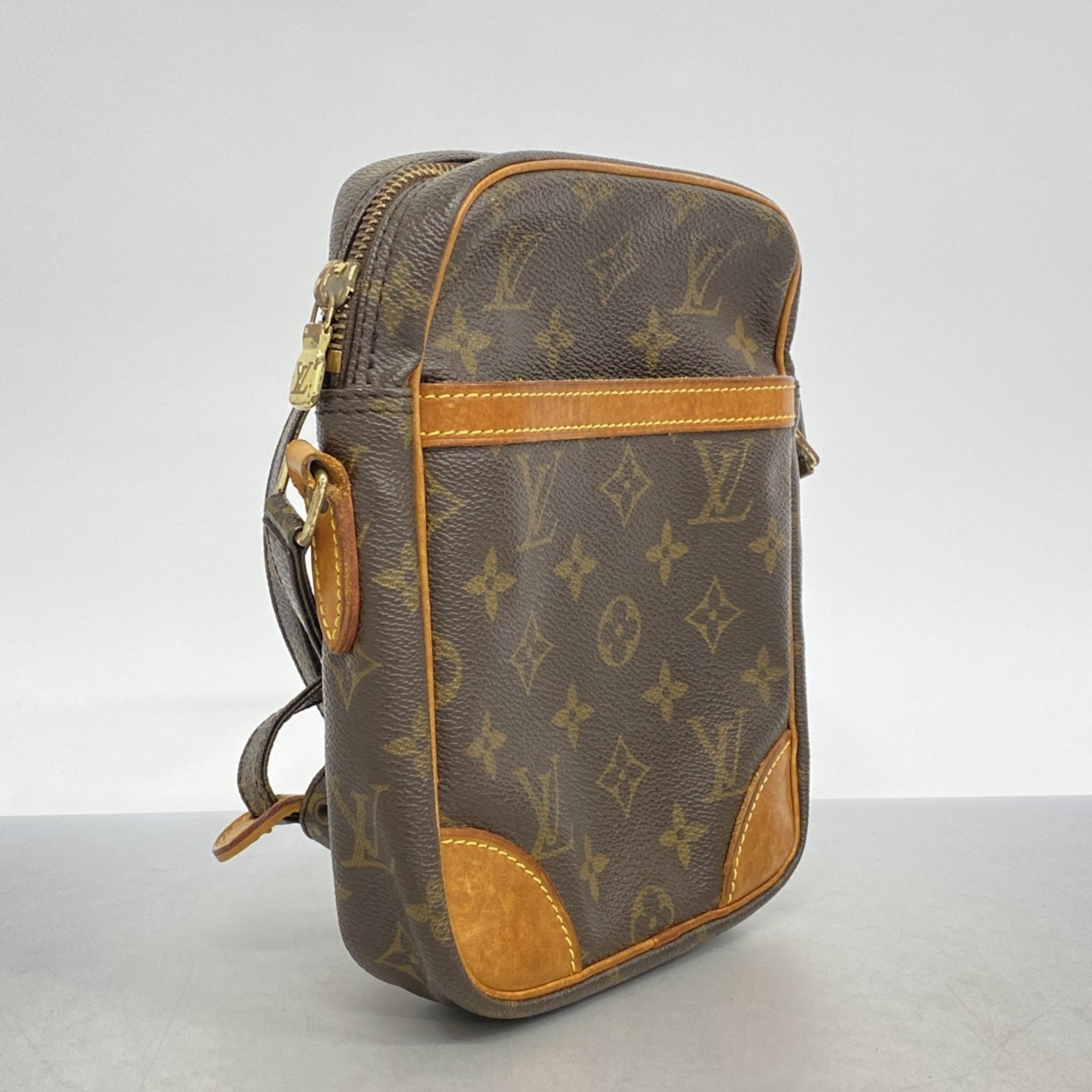 ルイ・ヴィトン(Louis Vuitton) ルイ・ヴィトン ショルダーバッグ モノグラム ダヌーブ M45266 ブラウンレディース