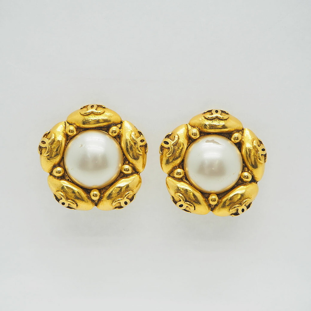 CHANEL 94A Coco Mark Pearl Flower Earrings Gold Pentagon