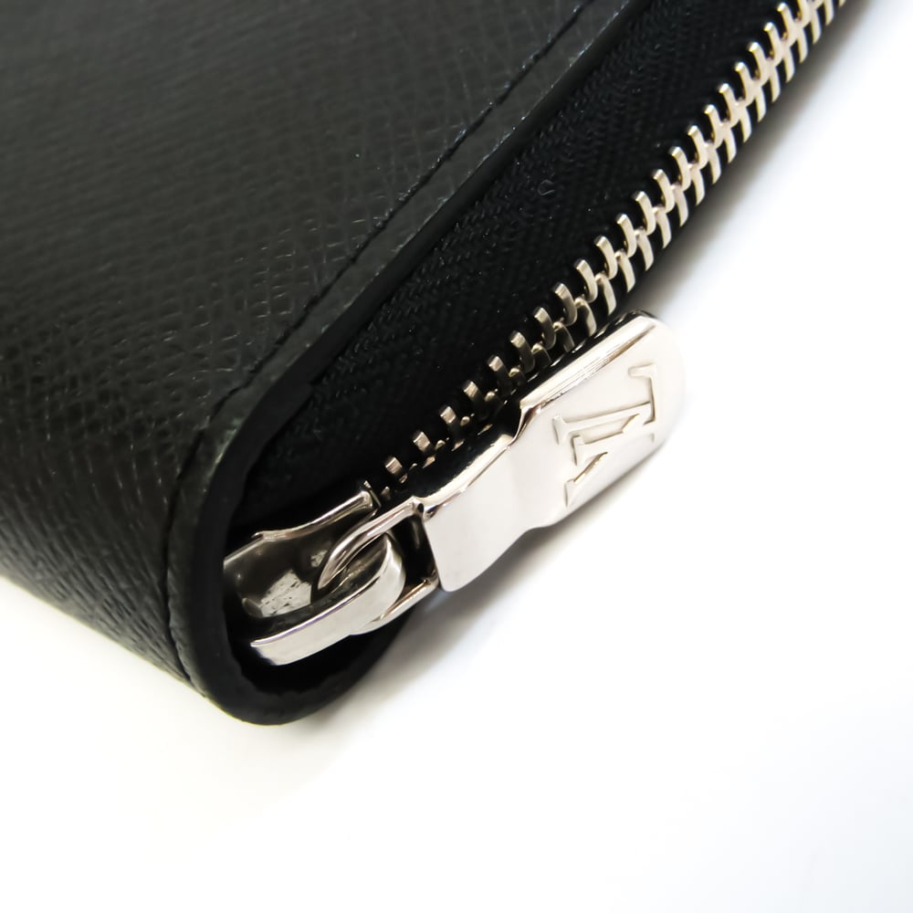 Louis Vuitton Taiga Zippy Organizer NM M30056 Men's Taiga Leather Long  Wallet (bi-fold) Noir