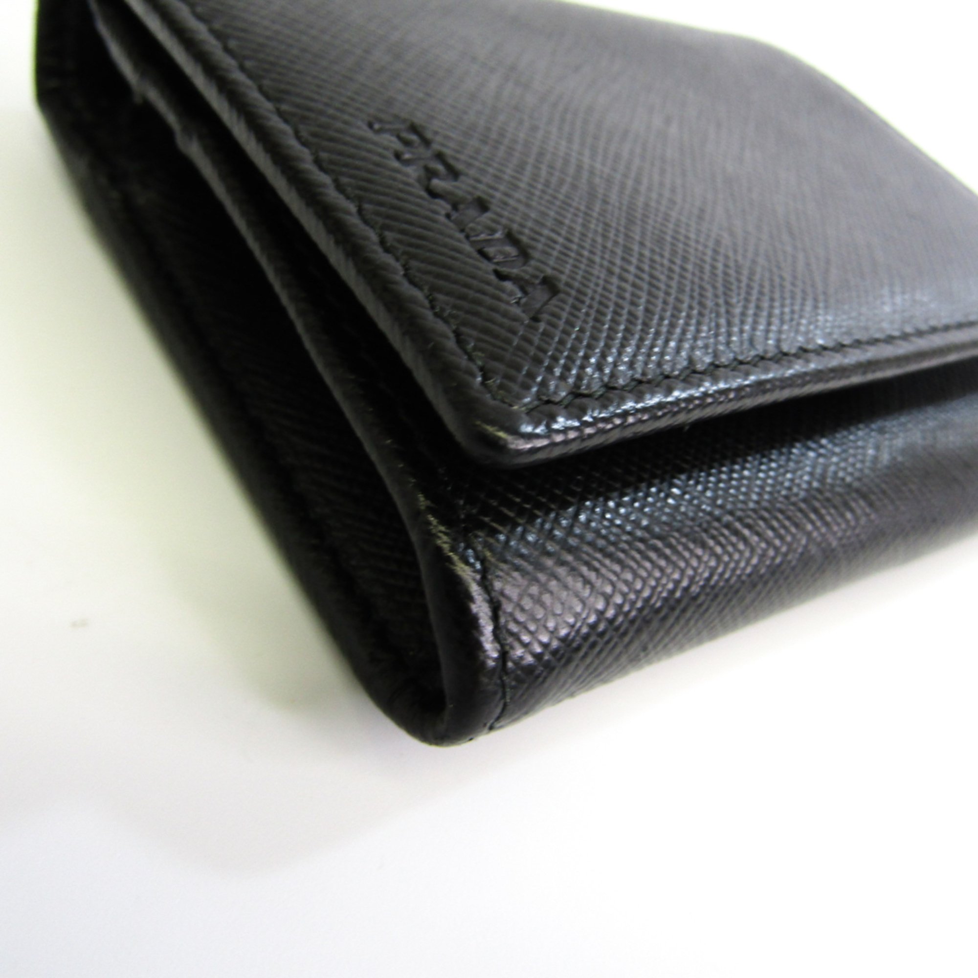 Prada Saffiano Women's  Wallet (bi-fold) Nero