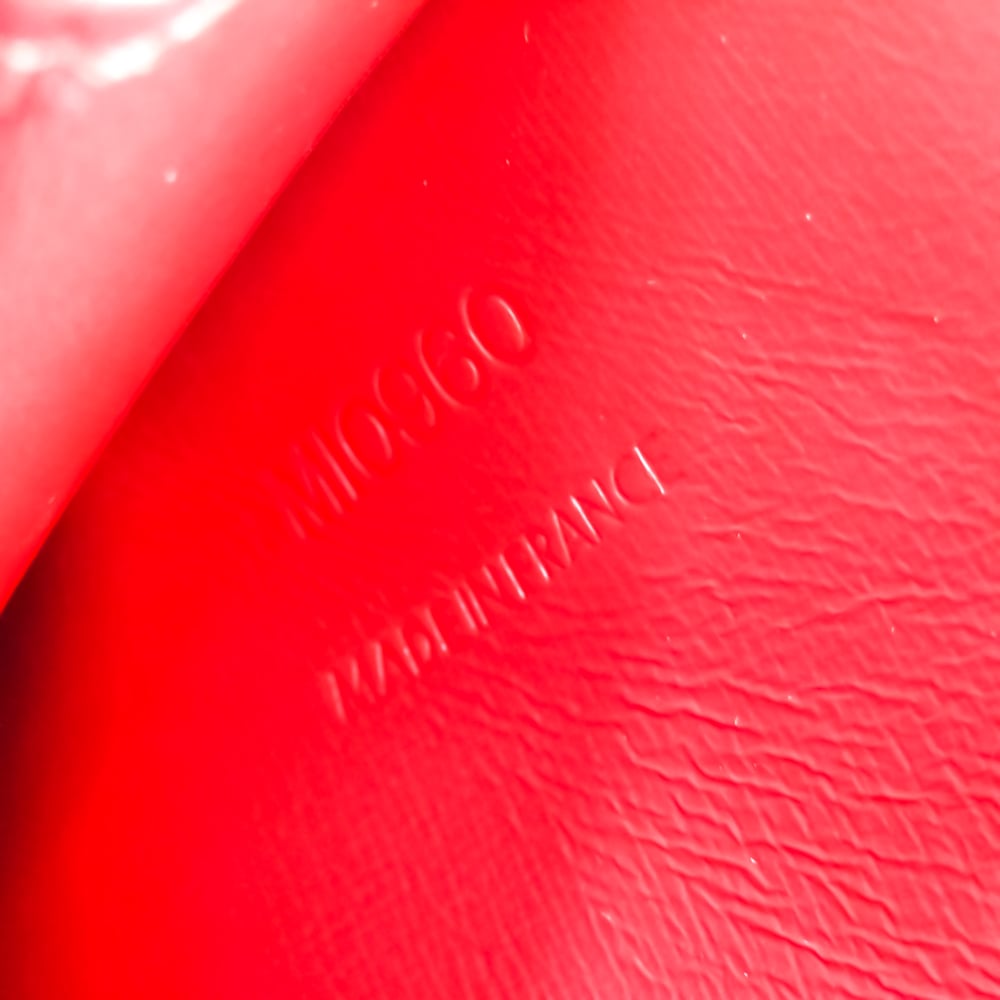 Louis Vuitton Opera Aege M63967 Women's Clutch Bag Red Color