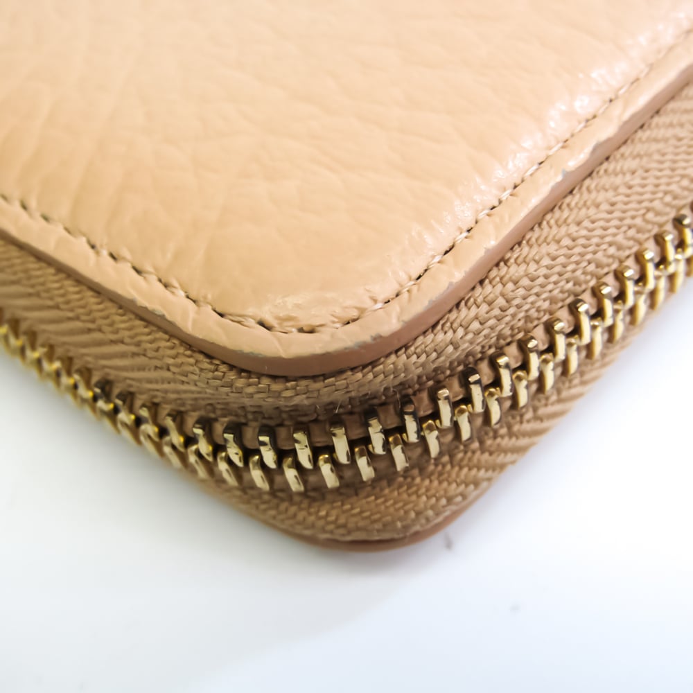 Maison Margiela S56UI0110 Women's Leather Long Bill Wallet (bi-fold) Beige