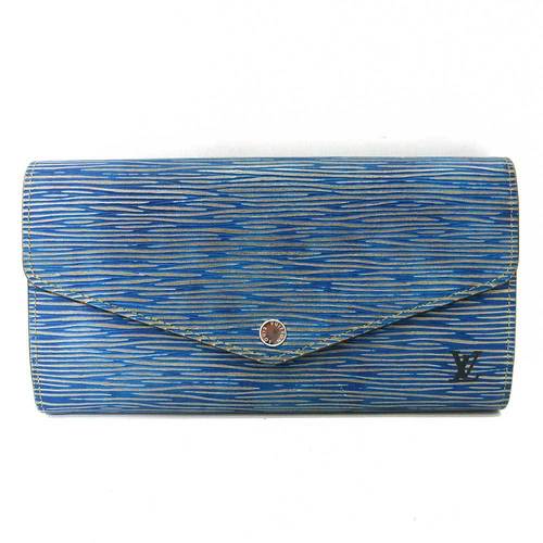blue and red louis vuittons wallet