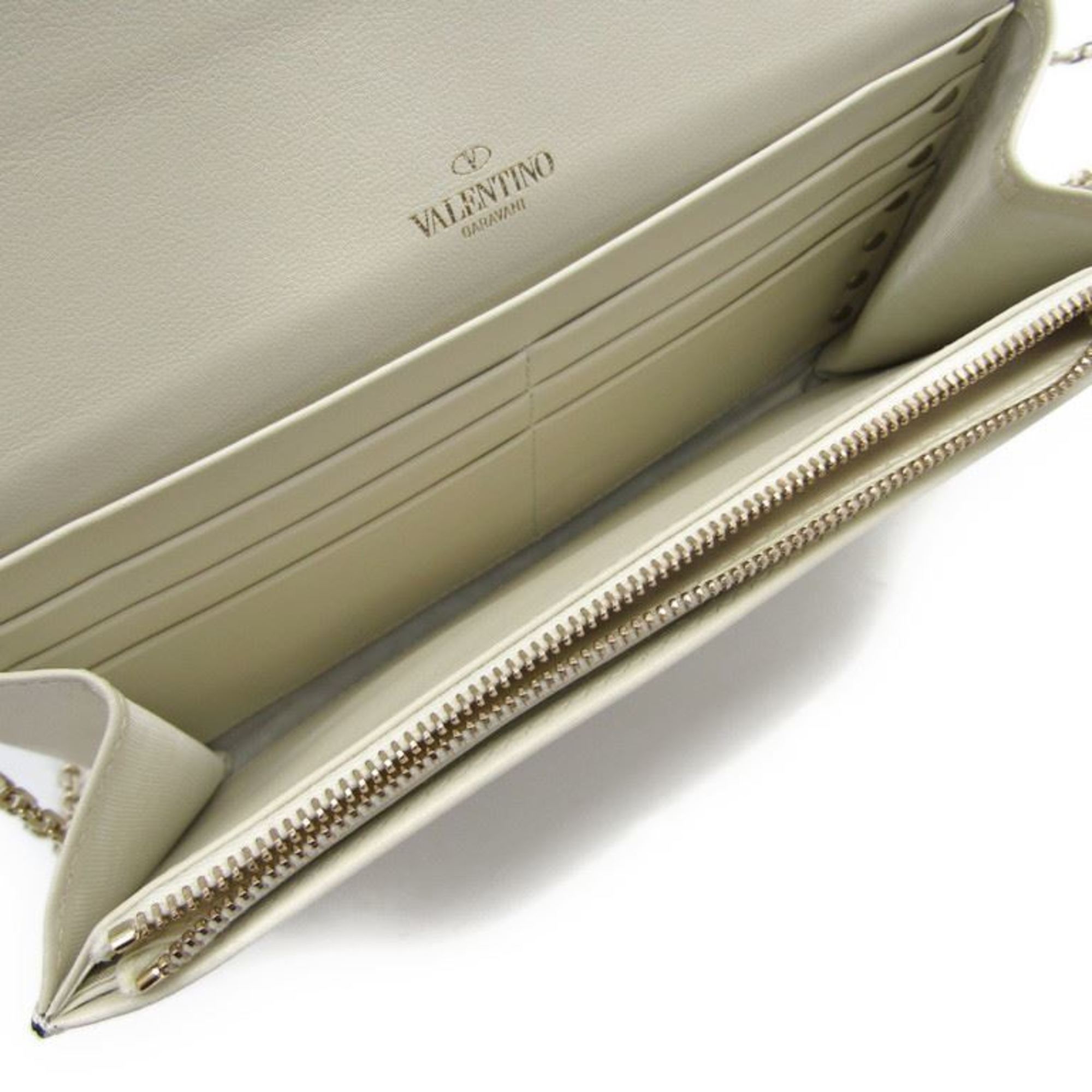 Valentino Rock Studs Chain Wallet MW0P0652BOL Women's Long Wallet (bi-fold) Ivory