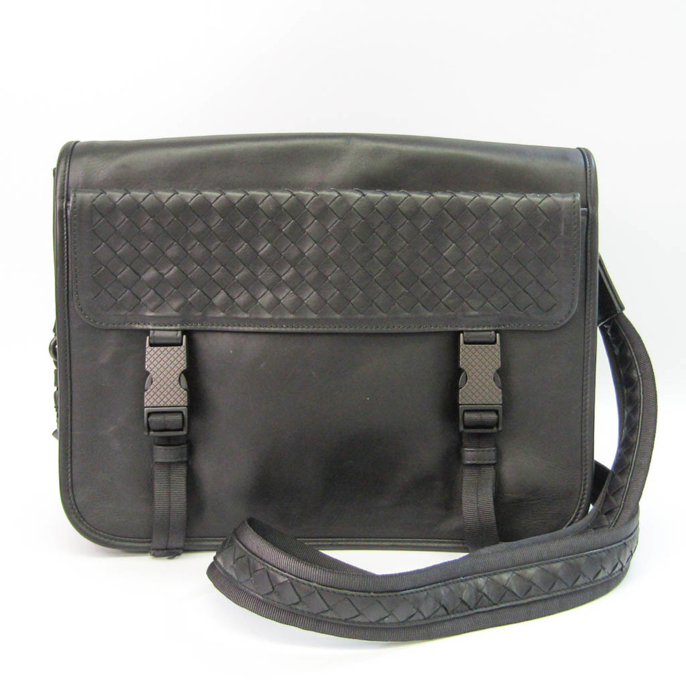 Veneta leather handbag Bottega Veneta Black in Leather - 21887349