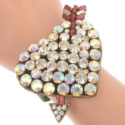 Gucci GUCCI pierced heart bracelet rhinestone crystal arrow luxury