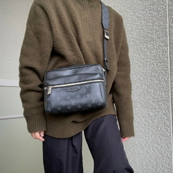 Authenticated used Louis Vuitton Shoulder Bag Outdoor PM M30233 Leather Canvas Noir Black Men's Louis Vuitton K21001106, Size: (HxWxD): 20cm x 26cm x