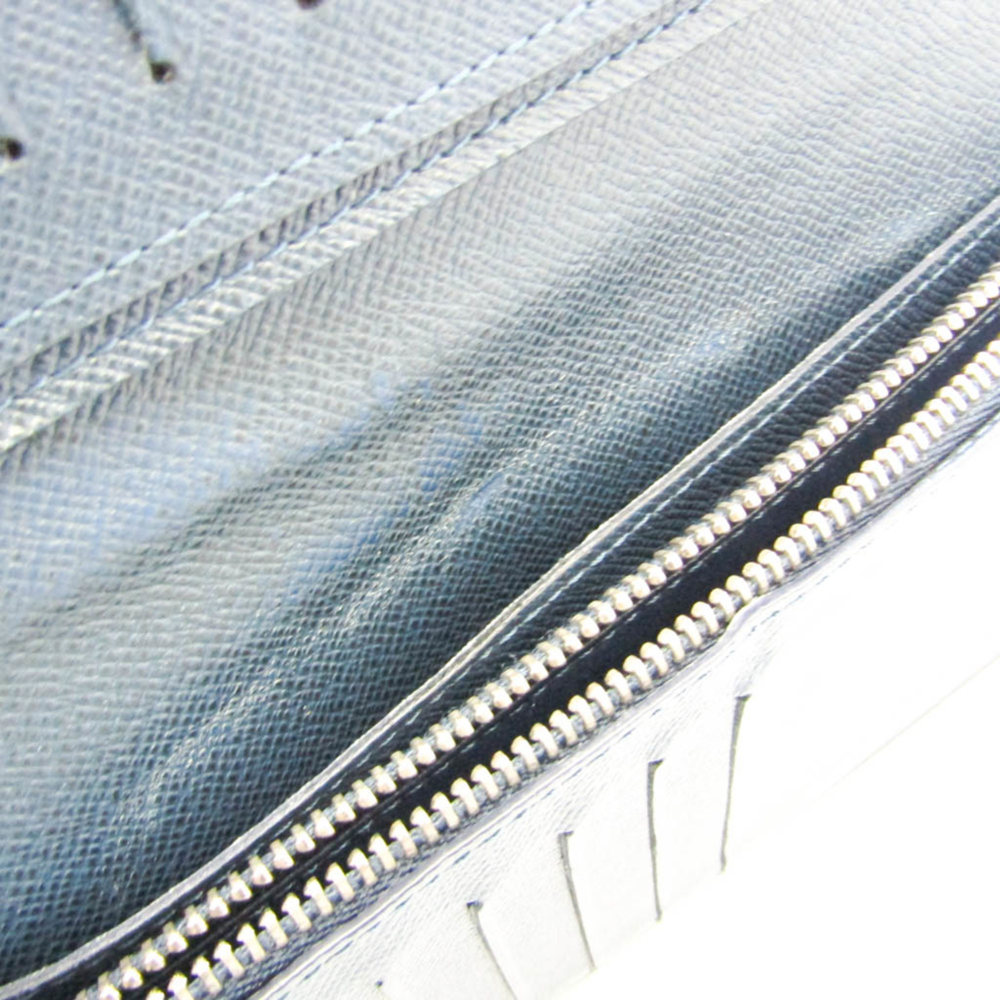 Louis Vuitton Taiga Portofeuil-Braza M30502 Men's Taiga Leather Long Wallet (bi-fold) Navy Blue
