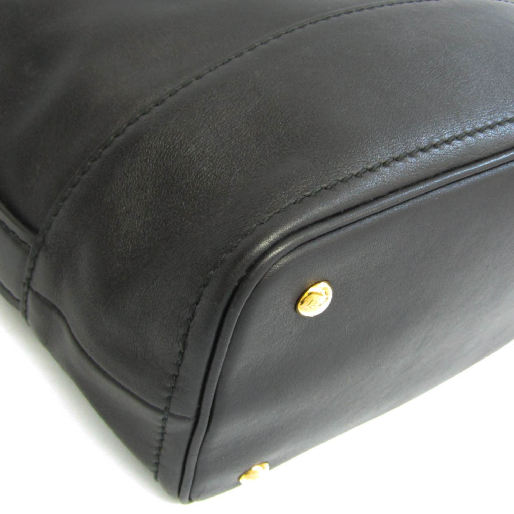 Salvatore Ferragamo GG-21D338 Women's Leather Shoulder Bag Black
