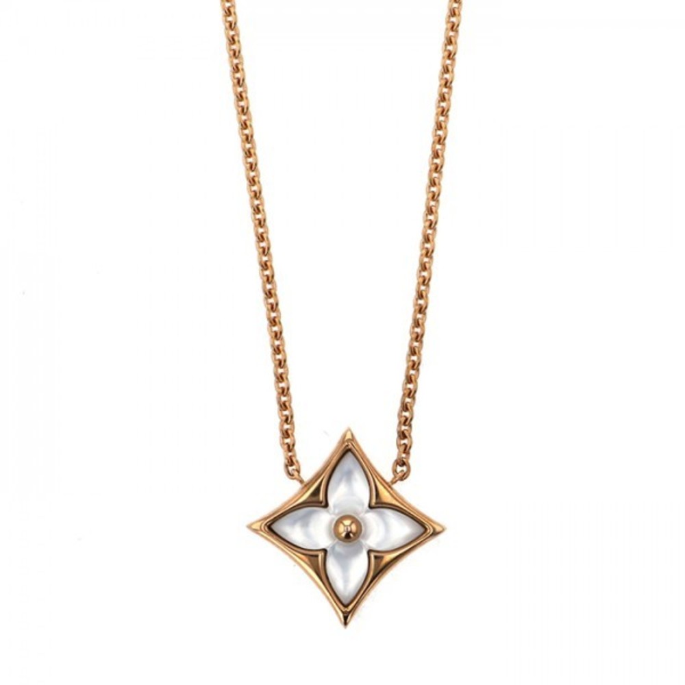 Louis Vuitton Pandantif Monogram Star Nacre Necklace/Pendant