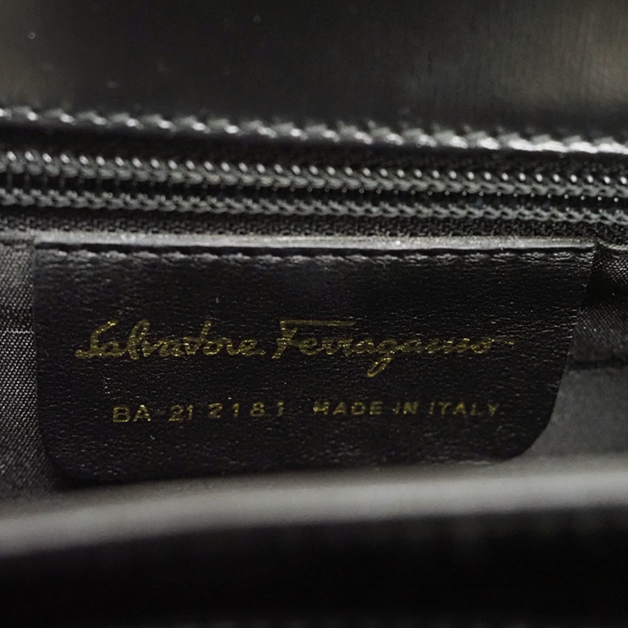 Salvatore Ferragamo Gancini handbag leather black ladies