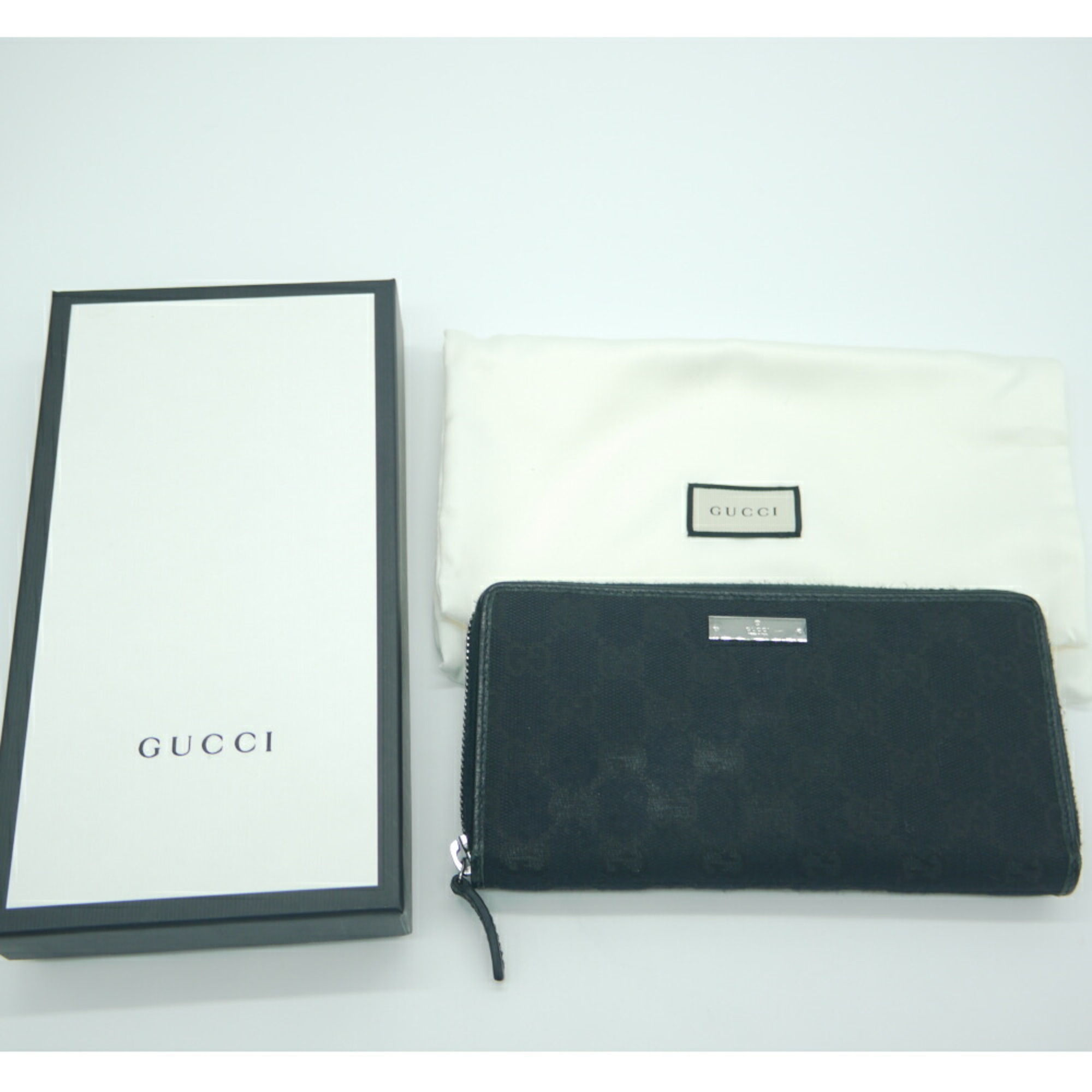 GUCCI Gucci Metal Bar Round Long Wallet GG Canvas Black 307980-KY9IR