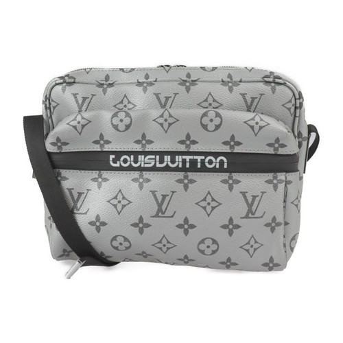 Louis Vuitton LOUIS VUITTON On My Side PM Fur Bag M58918 | eLADY Globazone