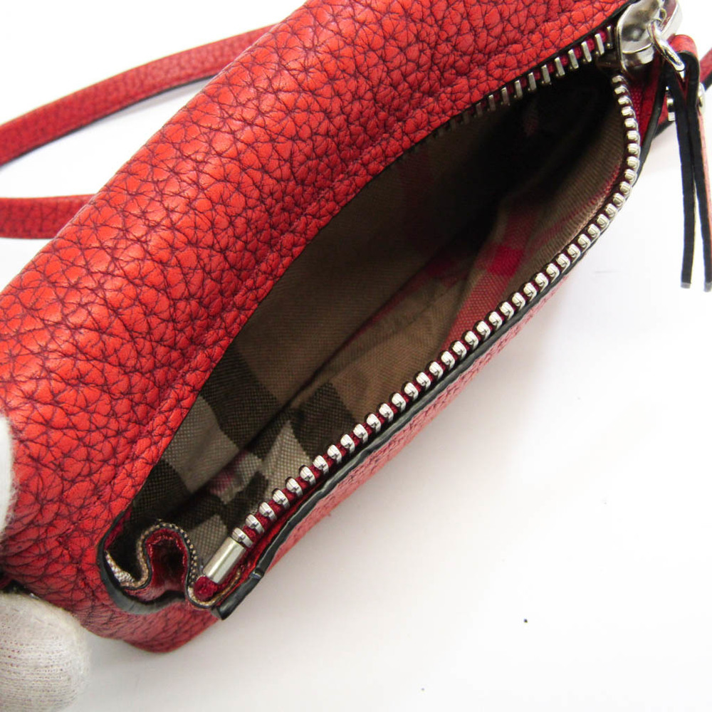 Leather purse Burberry Red in Leather - 37014555