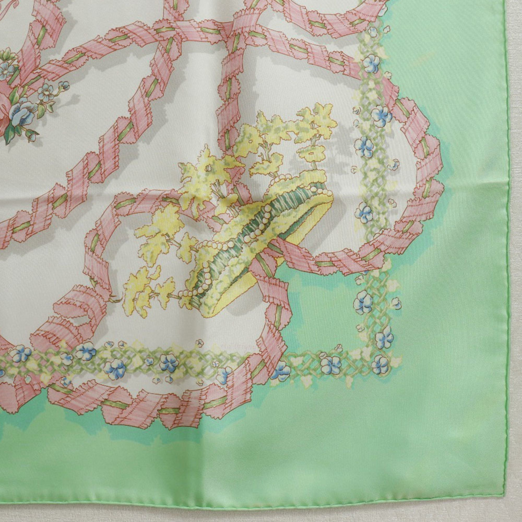 Hermes Carre 90 LE SACRE du PRINTEMPS Spring Festival Silk Green Women's Scarf