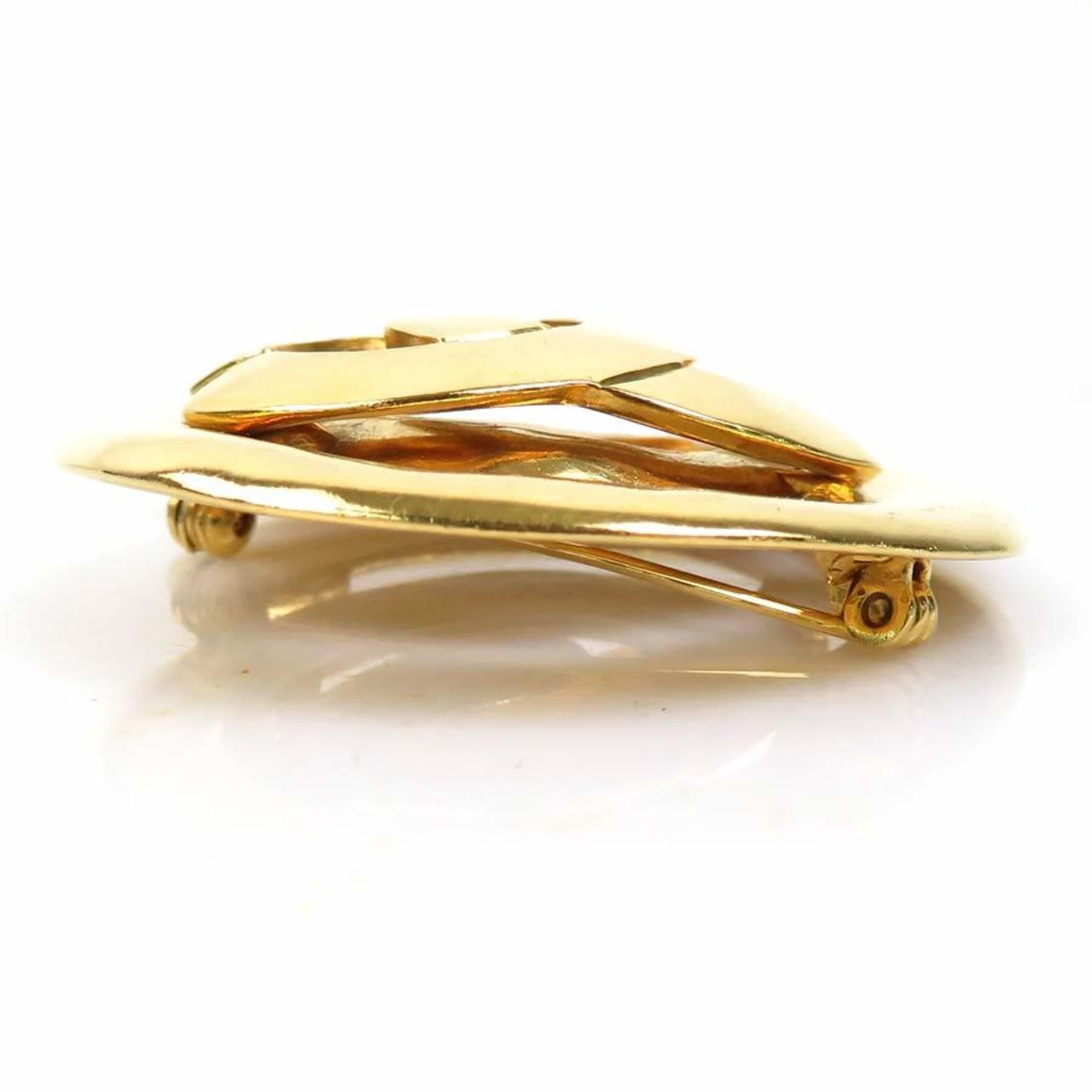 Chanel CHANEL brooch here mark metal gold unisex