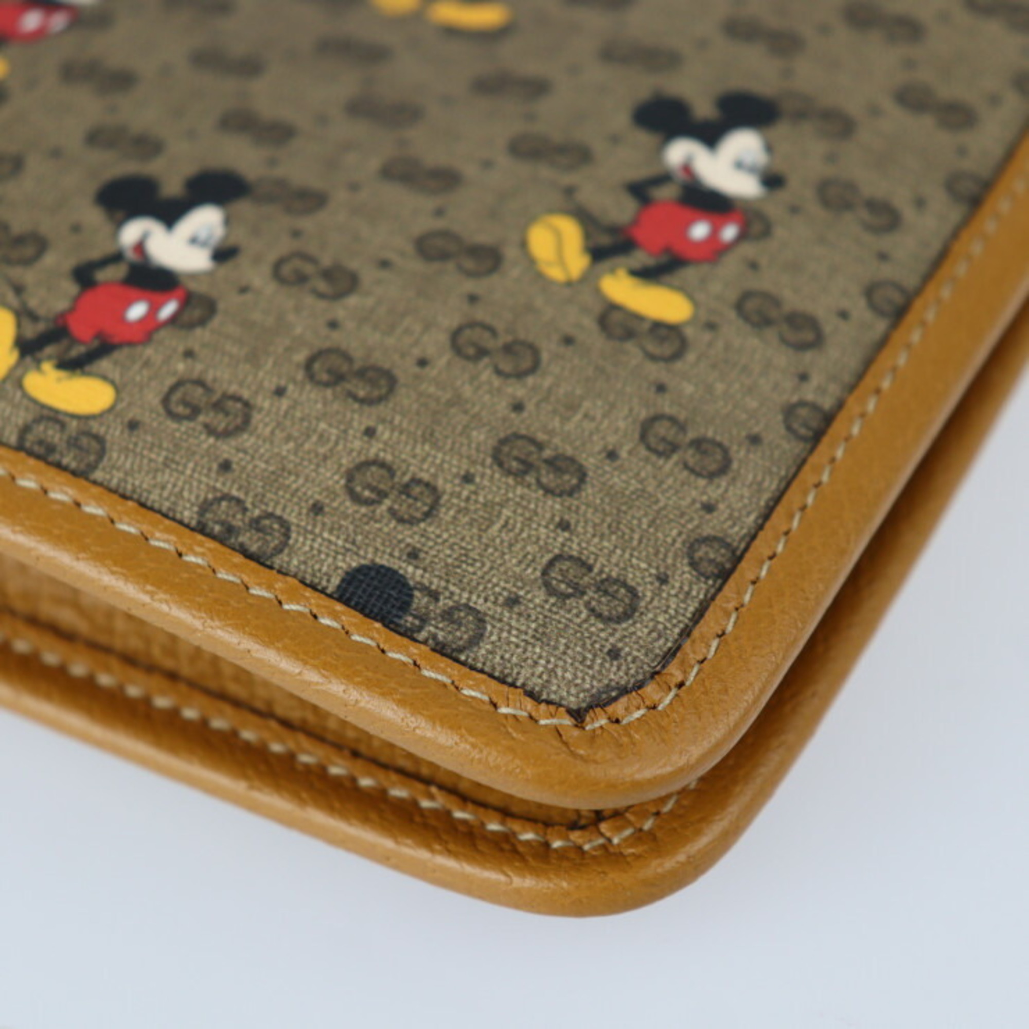 GUCCI Gucci Disney Collaboration Mickey Second Bag 602552 Mini GG Supreme Canvas Leather Brown Series Gold Hardware Clutch Pouch