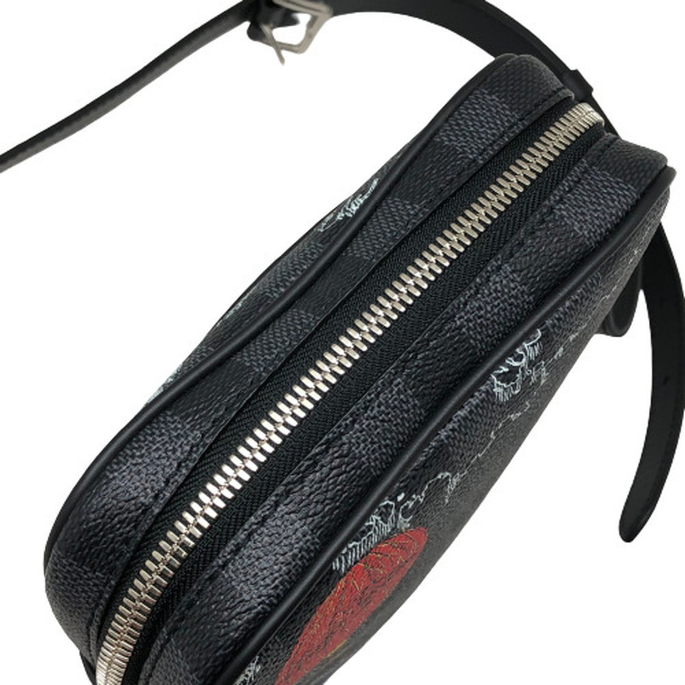 Louis Vuitton Danube Shoulder bag 391234