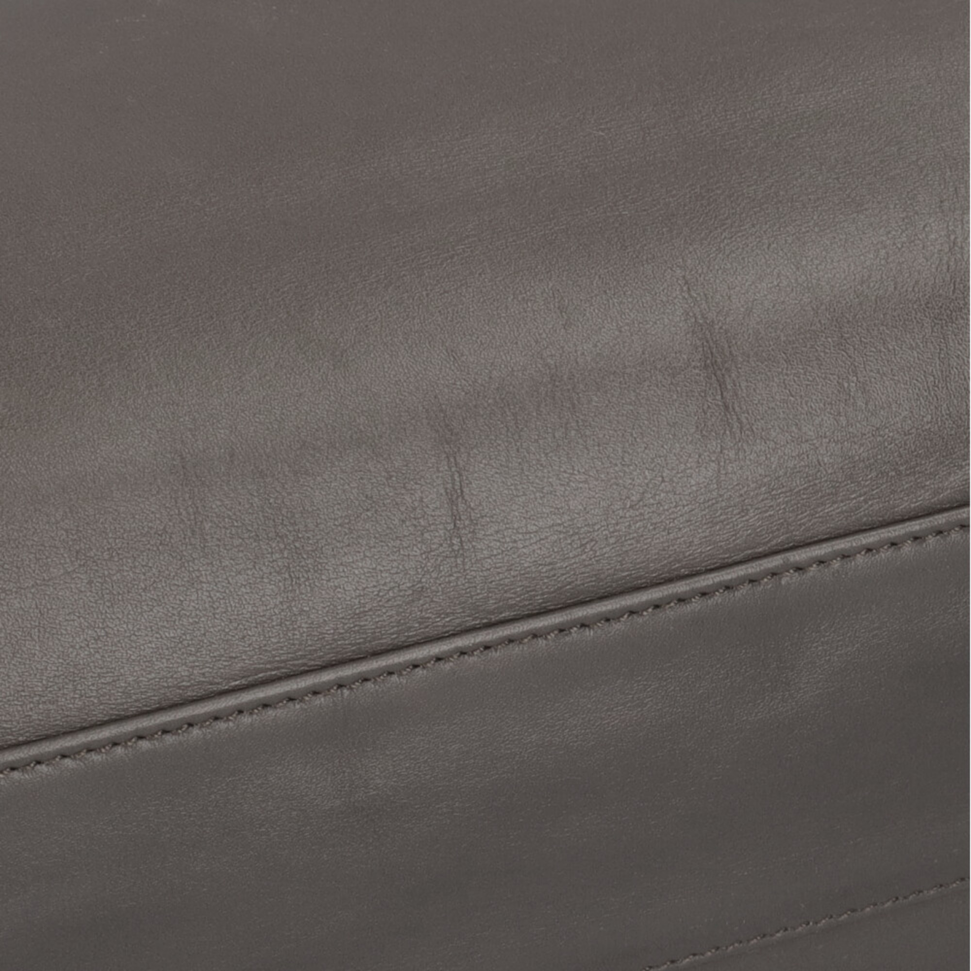 Yves Saint Laurent Saint Laurent Paris SAINT LAURENT PARIS tote bag leather gray unisex