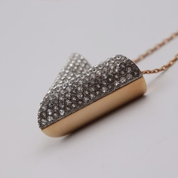 Louis Vuitton, Jewelry, Louis Vuitton Essential V Necklace In Rose Gold
