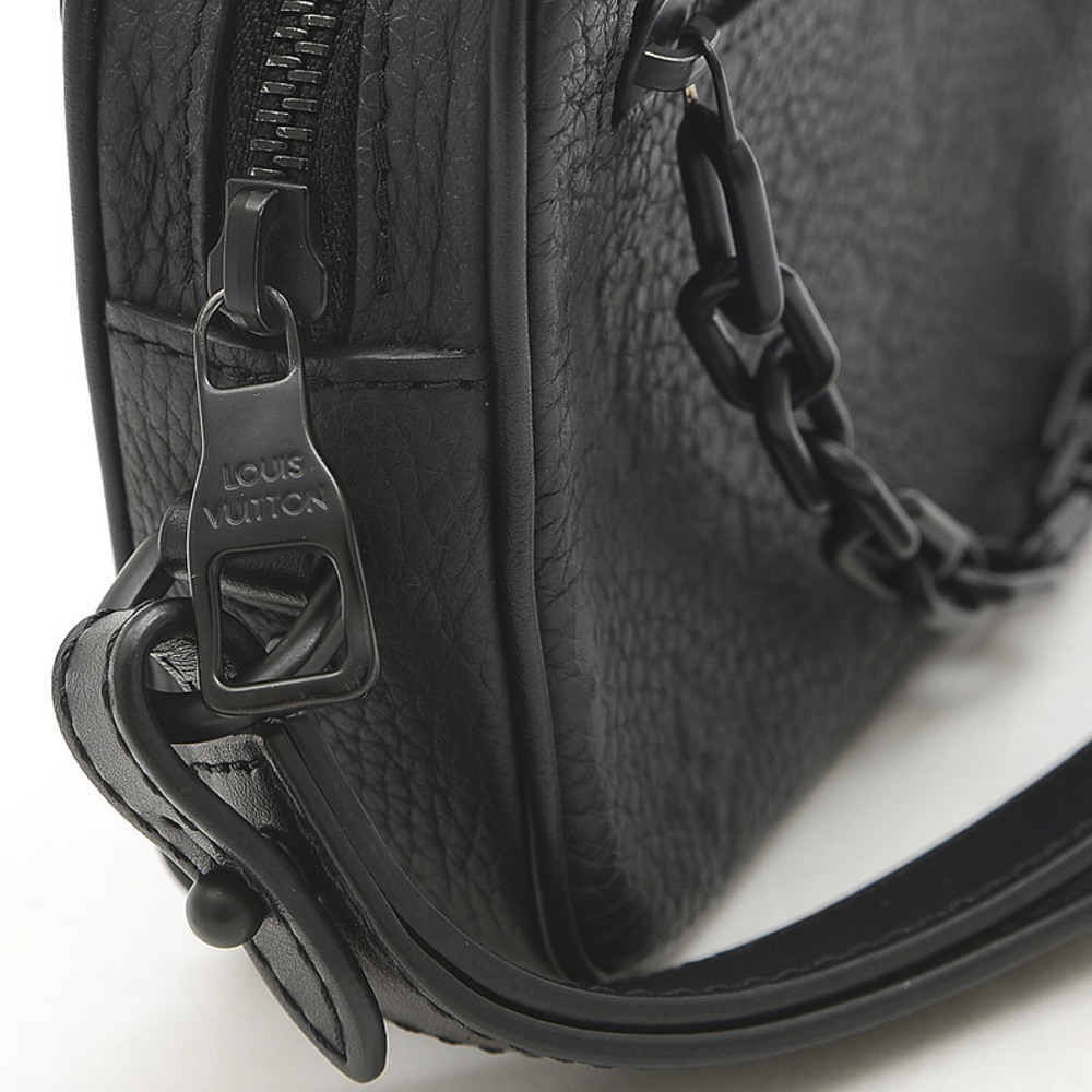 Louis Vuitton Pochette Volga Clutch Bag Black